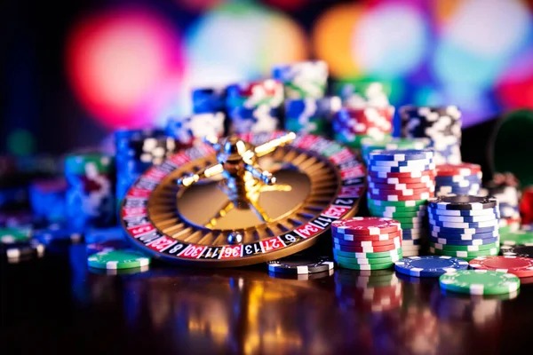 Speed Roulette live dealer studio with multi-camera setup on login4d